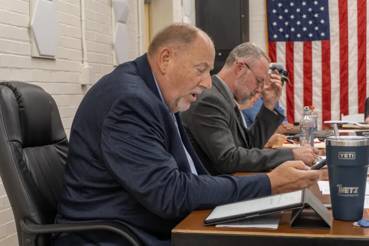 Tensions rise over Knox Park agreements at Marietta City Council meeting